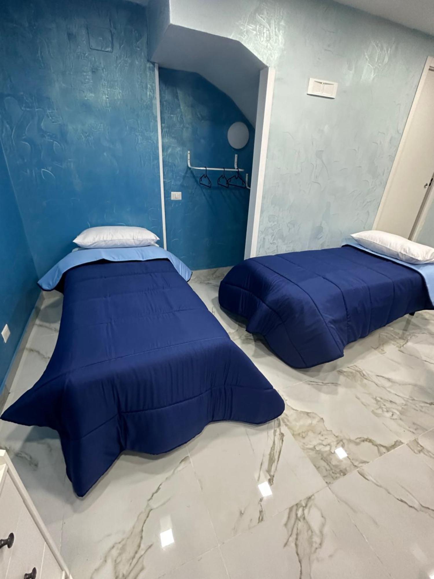 Blue House Apartment Napoli Ngoại thất bức ảnh